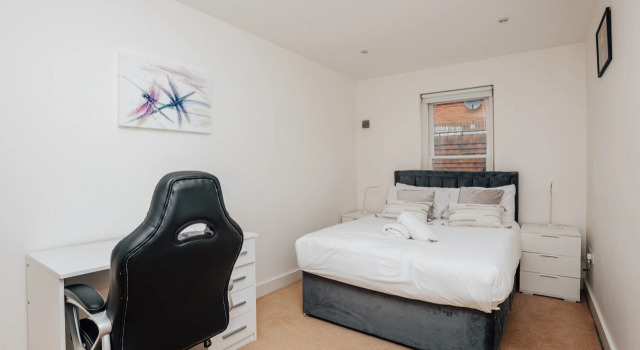Henley Town Centre With Parking - From 110 Per Night