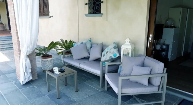 Chiaro di Luna dependance, Book Hotel Hoteller i Castelnuovo Magra med pool, Swimmingpool