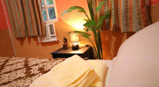 Dee GuestHouse, Book Hotel Lapu Lapu 