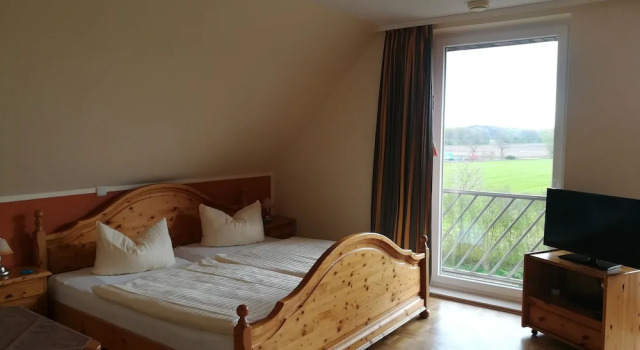 Номер Standard с 2 комнатами с балконом Gästehaus Grunewald Bed & Breakfast