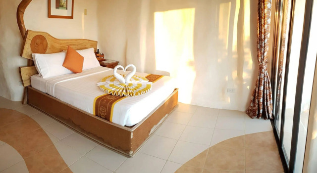 Boracay West Cove