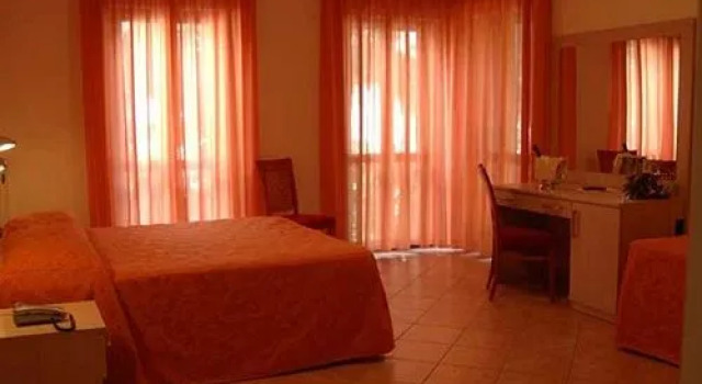 Athena Palace Hotel