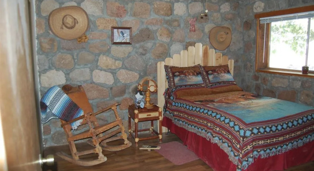 DD Gamble Guest Lodge & Ranch, Reserva ahora Hostal o pensión San Simon Estados Unidos