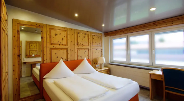 Трёхместный номер Standard Hotel Bohn