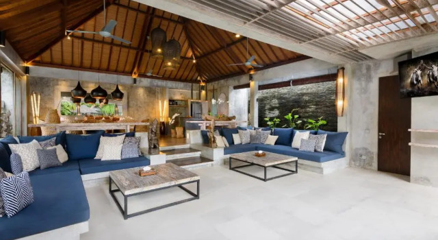 Вилла Lavish 5 Bed, Sleeps 10, Butler, Daily Breakfast