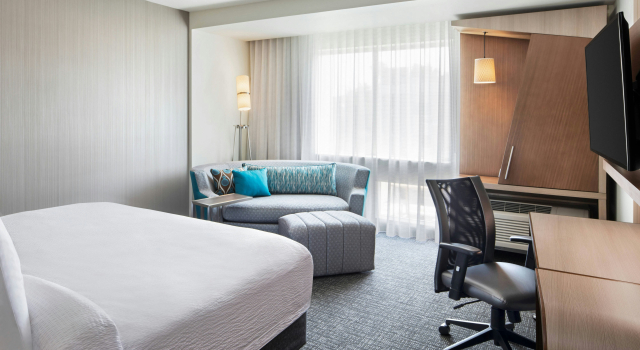 Courtyard by Marriott Wayne Fairfield, Varaa Hotelli Wayne 
