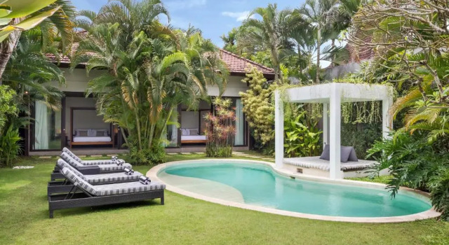 Villa Alice by Villa Finder, Забронировать Вилла Отели провинции Бали с завтраком, Завтраки