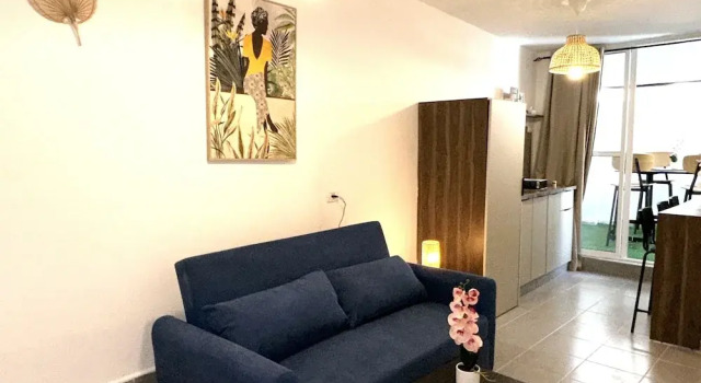 AspenTLV - Hacarmel Market Apartments, Забронировать Апартаменты/квартира Тель-Авив Тель-Авивский округ, рядом с Independence Hall Museum