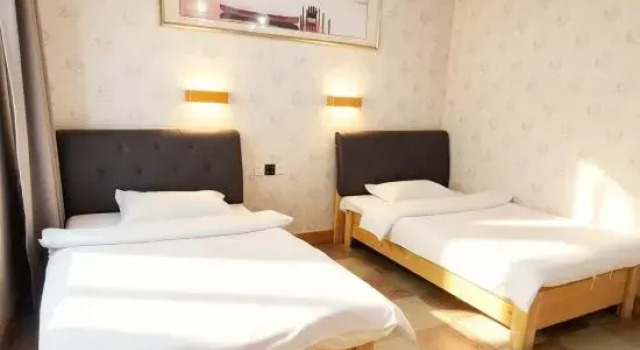Двухместный люкс с видом на сад Xiongxian Fuchuntang Homestay