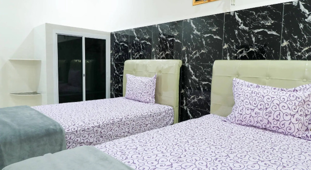 D Rainbow West Homestay