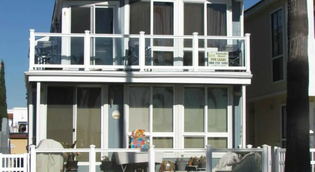 3 Bedroom Duplex with Ocean View