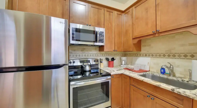 Great for Skiing & Biking! Cozy Dtwn Wallace Condo, Prenota Appartamento Wallace Idaho