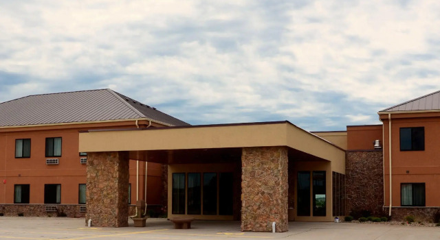 Cobblestone Inn & Suites - Newton, Reserva ahora Hotel Newton Iowa