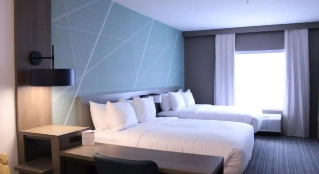 Четырёхместный люкс Comfort Suites Richmond East