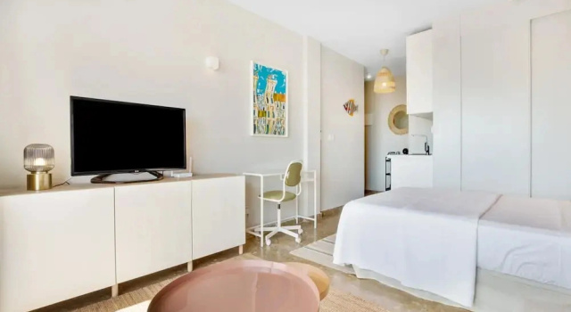 Holiday Home in Torremolinos by the Beach, Забронировать Апартаменты/квартира Апартаменты Торремолинос, рядом с Casa de los Navajas, Апартаменты/квартира