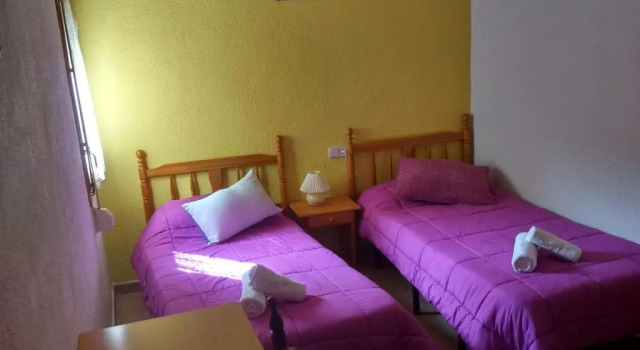 Hostal Pas De La Pera, Забронировать Хостел Льес Ла-Маселла