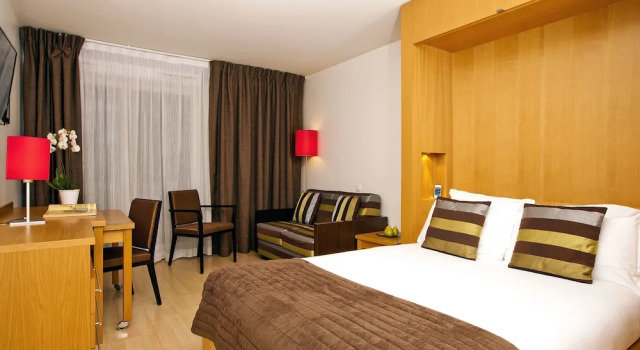 Студия с балконом Residhome Apparthotel Paris Massy