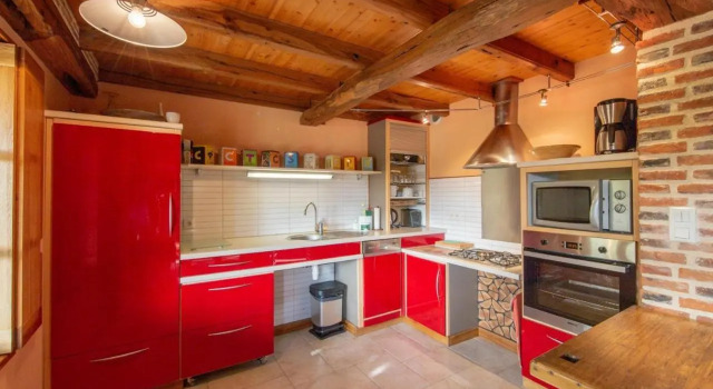 Gîte rural de charme avec sauna, forêt à proximité et prairie avec chevaux - FR-1-590-119, Prenota Hotel Vitry-aux-Loges 