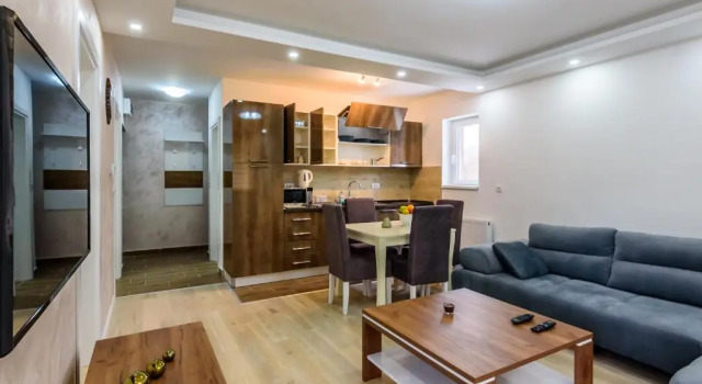 Апартаменты с 2 комнатами Apartmani “LAZAR” i “LENA”