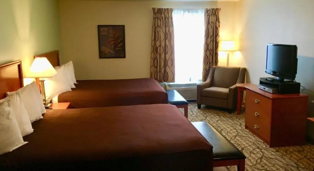 Четырёхместный номер Standard Aspen Suites Hotel Kenai