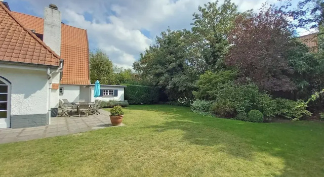 Вилла Villa in Het Zoute near the Beach