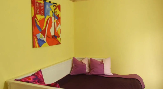 Апартаменты Цокольный этаж Bed & Breakfast Björkhyddan