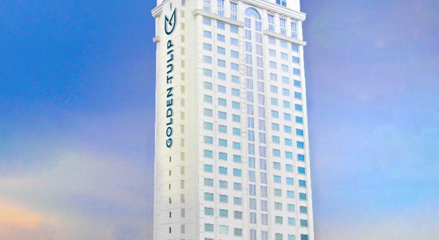 Camera Deluxe Golden Tulip Legacy Surabaya