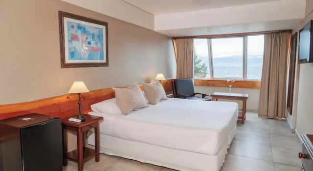 Двухместный номер Standard с видом на озеро Patagonia Hotel