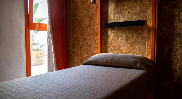 Кровать в общем номере South Hostel Tarifa