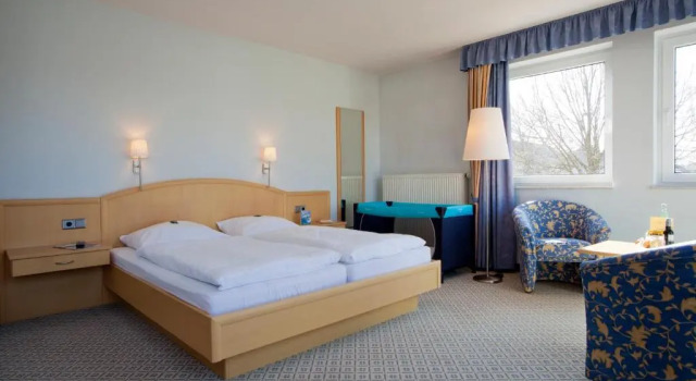 Hotel am Markt Garni - Aegidienberg, Забронировать Отель Бад-Хоннеф Северный Рейн-Вестфалия