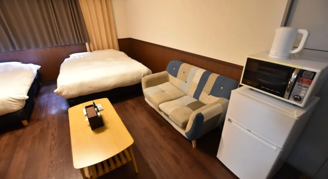 Трёхместный номер Standard c 1 комнатой Randor Residence Tokyo Classic