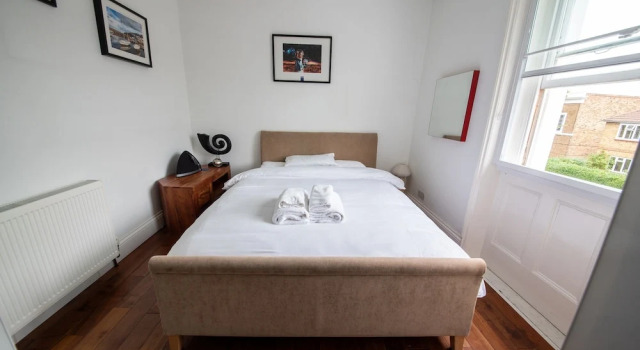 2 Bedroom Home Near Peckham High Street