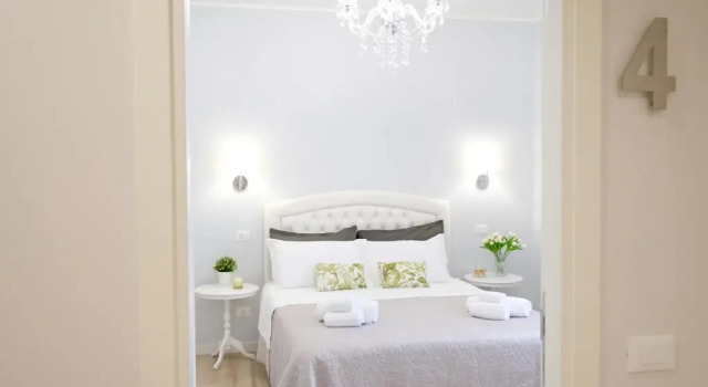 La Via dellAcqua, Book Bed and Breakfast Hotels in Sicily with Parking, Parking