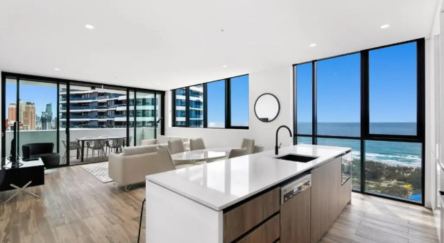 Апартаменты с 2 комнатами с видом на океан Koko Broadbeach - Official