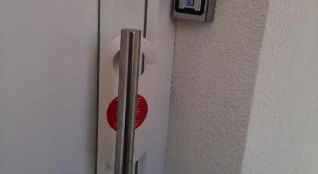 KUPRE - Entry with PIN 0-24 -Sauna - video surveillance 0-24, Rezervovat Hotel Hotely v Slavonia s parkováním, Parkování