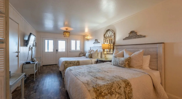 Четырёхместный номер Standard Bandon Marina Inn