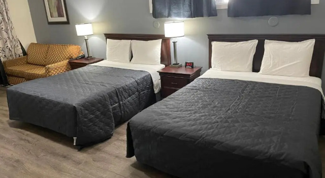 Трёхместный номер Deluxe Nites Inn Motel