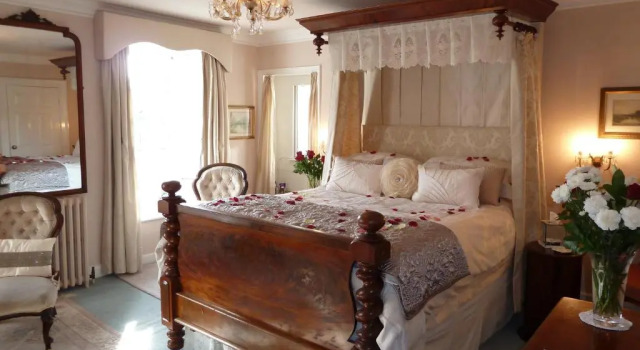 Номер Luxury Queen Anne House