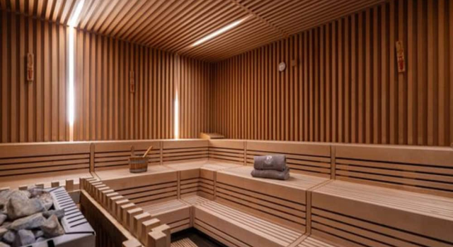 Коттедж с балконом Baltic Bliss Stay With Sauna