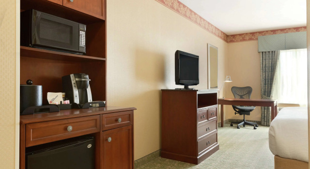 Hilton Garden Inn Fairfax