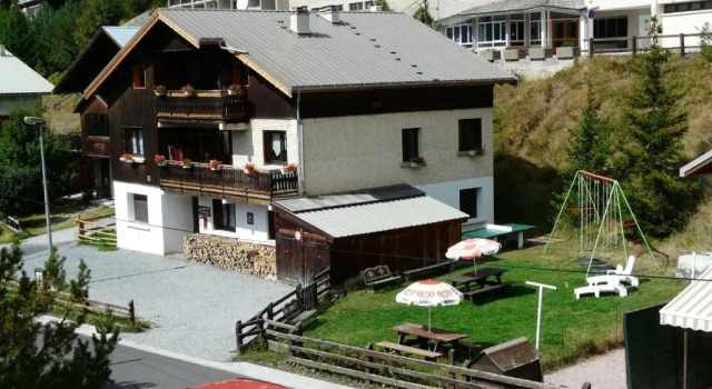 Студия Chalet les Ombrettes