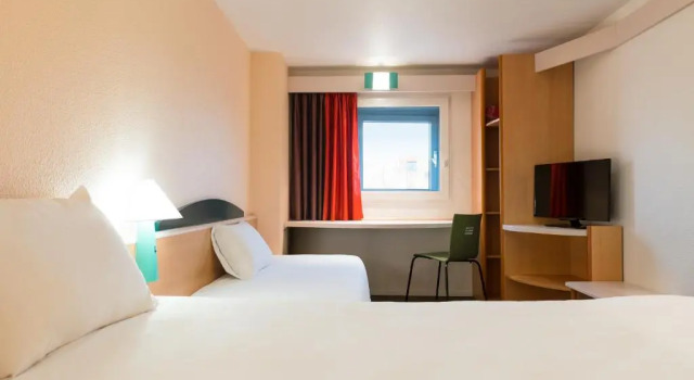 Трёхместный номер Standard ibis Bordeaux Centre Meriadeck