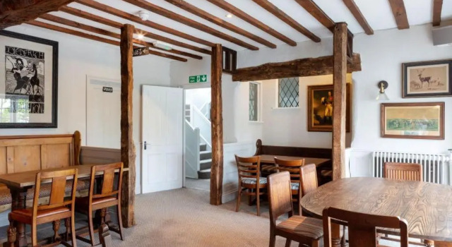 The Rose & Crown, Ashbury, Book Hotel Hoteller i Gloucestershire med morgenmad, Morgenmad