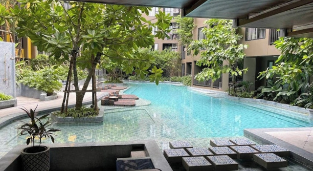 Апартаменты Friendly 2BR in Phuket Central With Pool & gym