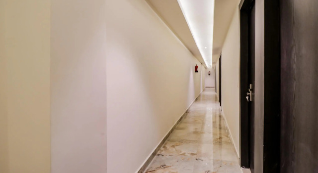 OYO 69479 Hotel Blue Diamond, Забронировать Отель Фаридабад штат Харьяна