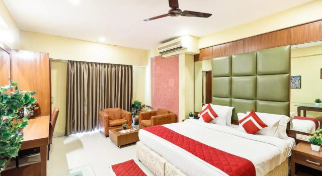 Студия Empire Suites