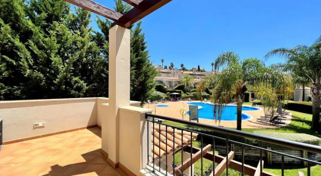 Вилла The Crest House With Pool By Homing