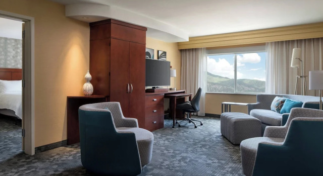 Люкс c 1 комнатой Courtyard by Marriott Glenwood Springs