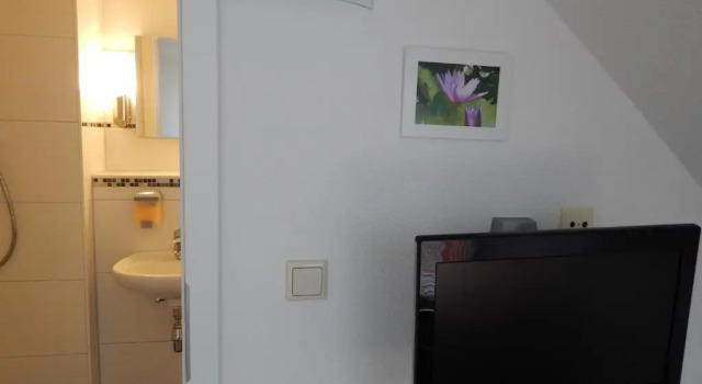 Номер Standard Pension am Burgwall