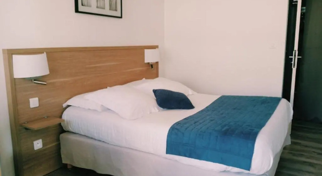 Номер Standard Hôtel Les Comtes de Pardiac